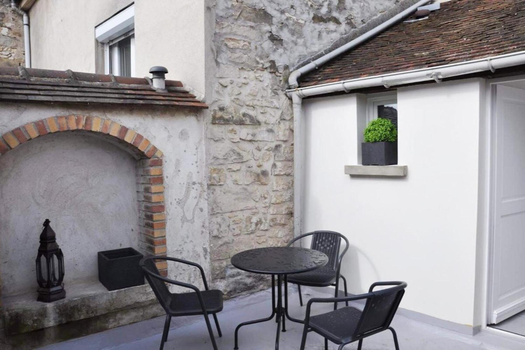 Fontainebleau - Chez Andrea Apartment Exterior photo